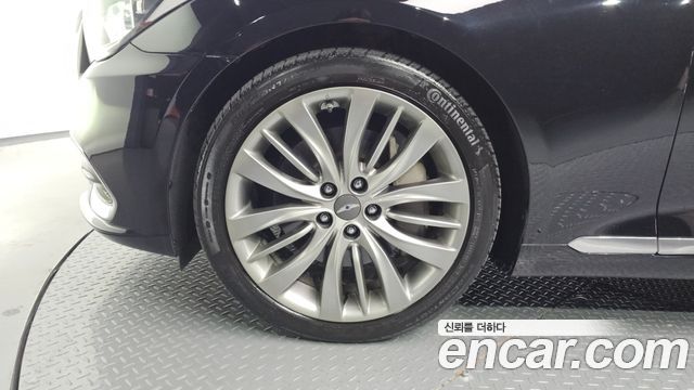Hyundai Genesis из Кореи Encar