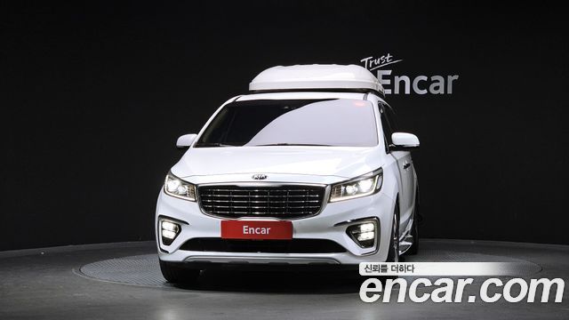 Kia Carnival 9-Seater Noblesse — пробег 74 970 км — фото 3 из 5