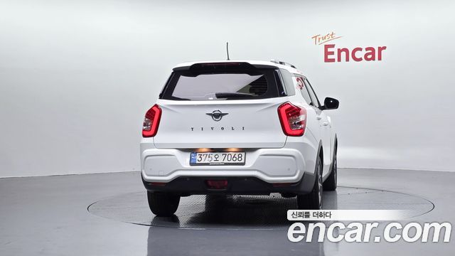 Ssangyong TIBOLI из Кореи Encar