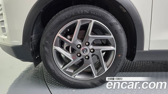 Ssangyong TIBOLI из Кореи Encar