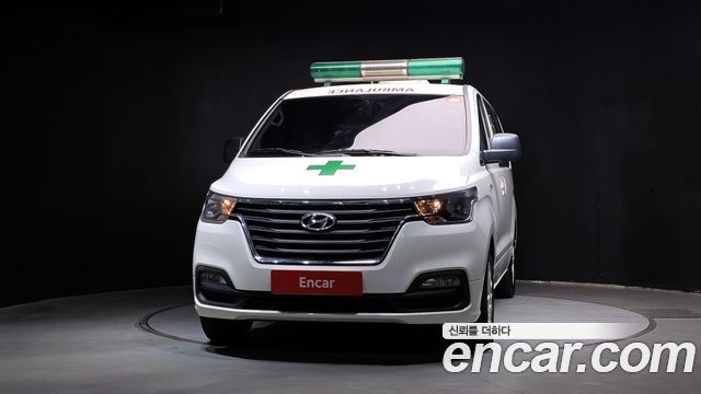 Hyundai Starex Ambulance — пробег 6 448 км — фото 3 из 5
