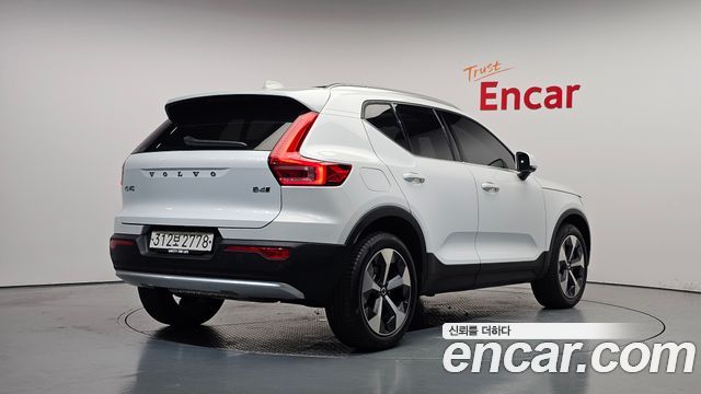 Volvo XC40 из Кореи Encar