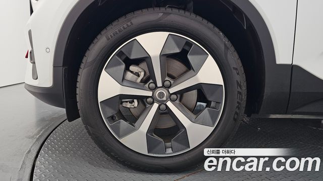 Volvo XC40 из Кореи Encar