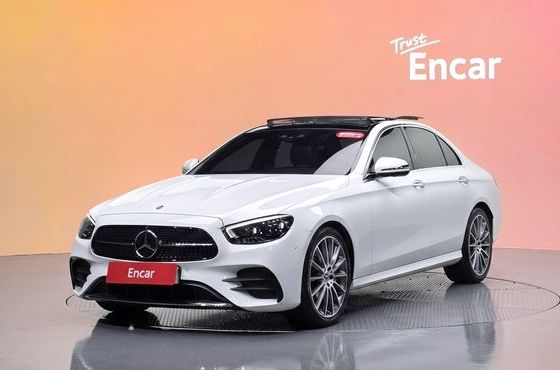 Mercedes-Benz E-Class E350 4MATIC AMG Line — пробег 32 594 км — фото 1 из 5