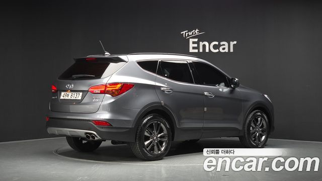 Hyundai Santafe Diesel(e-VGT) 2.2 4WD Exclusive — пробег 93 072 км — фото 2 из 5