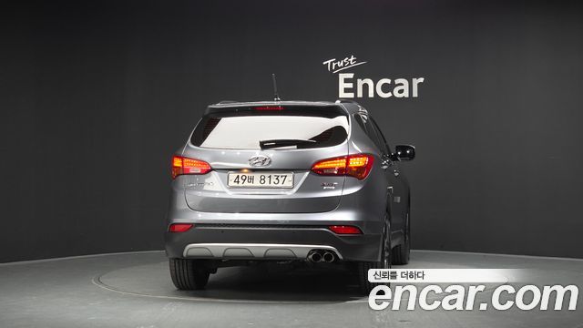 Hyundai Santafe Diesel(e-VGT) 2.2 4WD Exclusive — пробег 93 072 км — фото 4 из 5