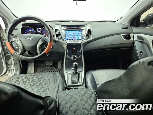 Hyundai AVANTE 1.6 VGT Style — пробег 155 473 км — фото 5 из 5