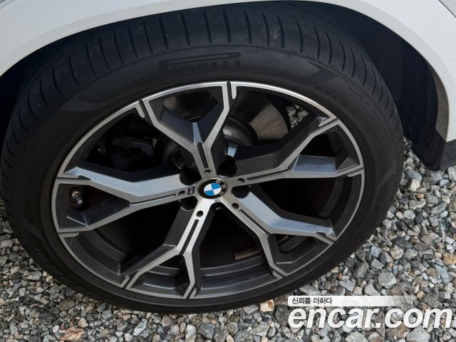 BMW X6 xDrive40i M Sport — пробег 16 143 км — фото 5 из 5
