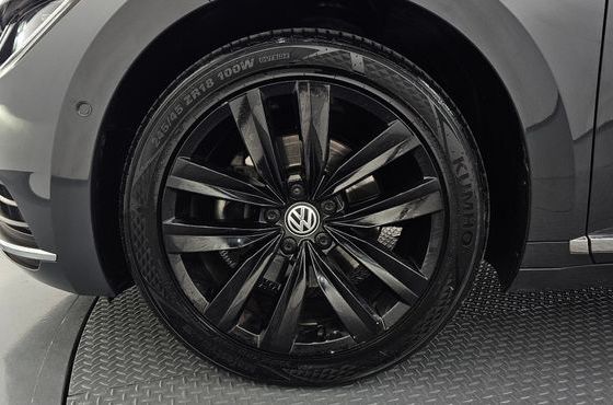Volkswagen Arteon 2.0 TDI Prestige — пробег 236 430 км — фото 5 из 5