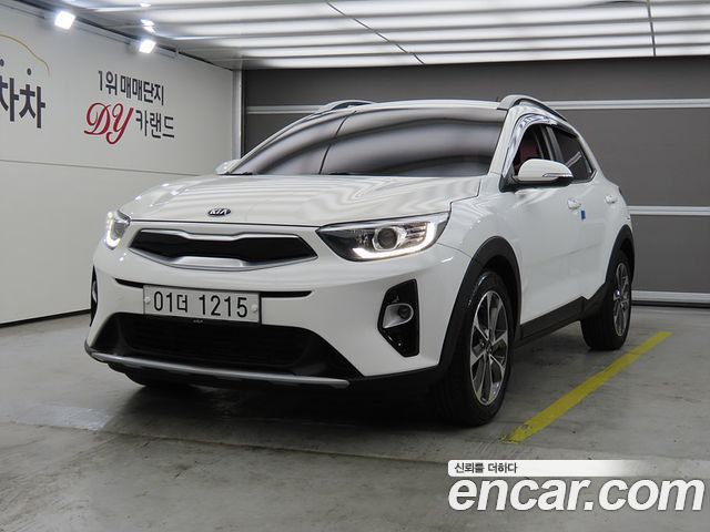 Kia Stonic из Кореи Encar