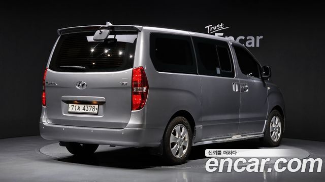 Hyundai Starex Wagon 12-Seater Modern — пробег 68 238 км — фото 2 из 5