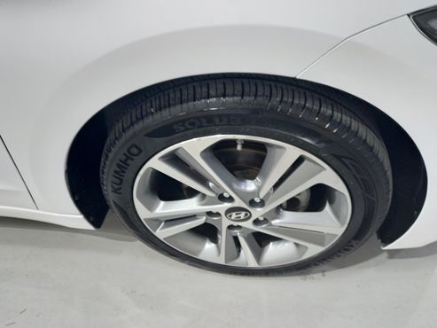 Hyundai AVANTE 1.6 GDI Value Plus — пробег 112 000 км — фото 5 из 5