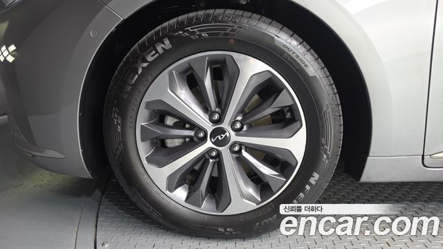 Kia K8 из Кореи Encar
