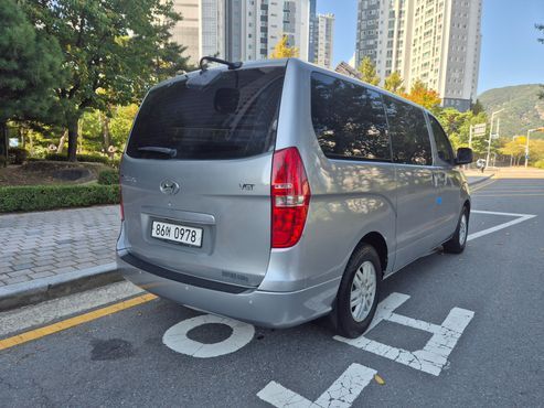 Hyundai Starex Van 5-Seater Modern — пробег 61 804 км — фото 2 из 5