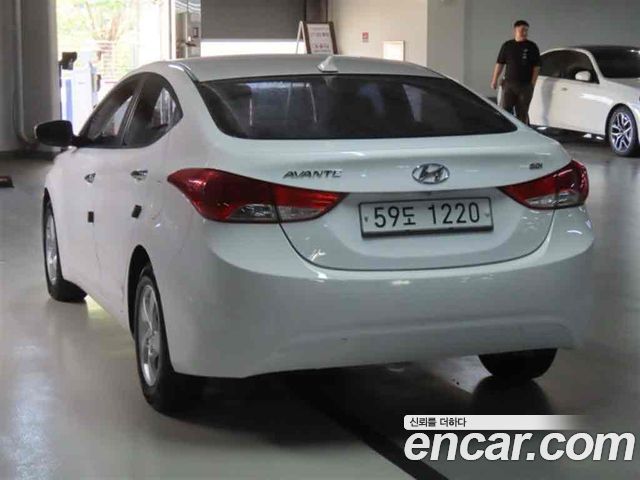 Hyundai AVANTE M16 GDI Smart — пробег 116 902 км — фото 3 из 5