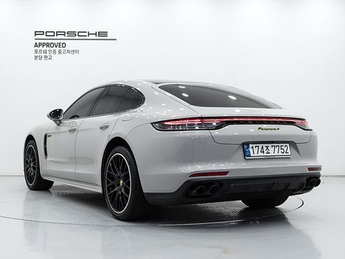 Porsche Panamera 2.9 AWD E-Hybrid Platinum Edition — пробег 27 790 км — фото 2 из 5
