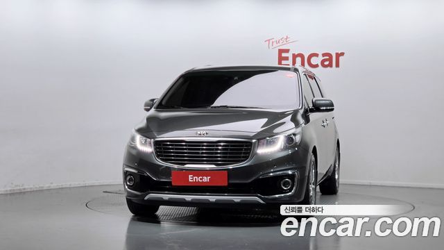 Kia Carnival 9-Seater Noblesse Special — пробег 82 513 км — фото 3 из 5