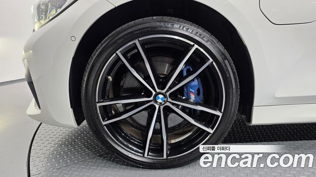 BMW 3-Series из Кореи Encar