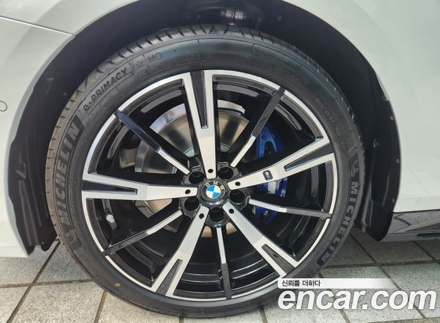 BMW 5-Series 530i xDrive M Sport — пробег 550 км — фото 5 из 5