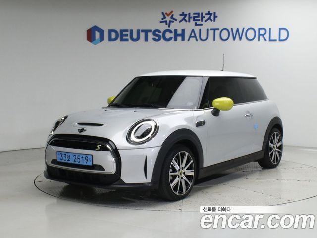 Mini Cooper SE Classic 3rd — пробег 37 467 км — фото 1 из 5
