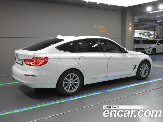 BMW Gran Turismo GT 320d xDrive — пробег 110 789 км — фото 2 из 5
