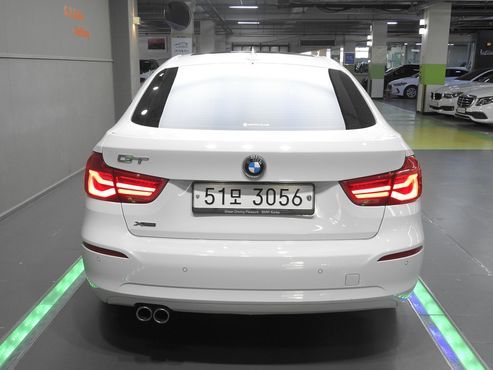 BMW Gran Turismo GT 320d xDrive — пробег 110 789 км — фото 4 из 5