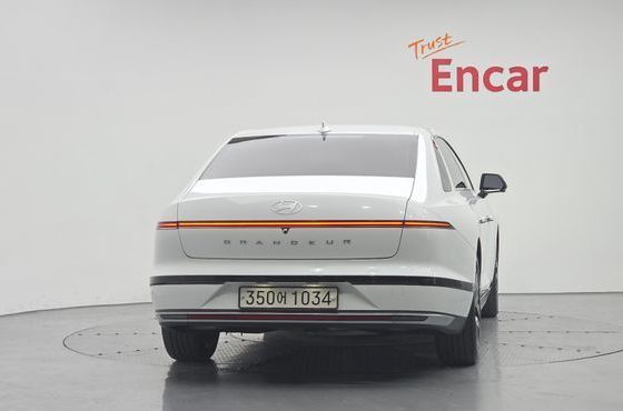 Hyundai Grandeur 2,5 Gasoline 2WD Premium — пробег 121 629 км — фото 4 из 5
