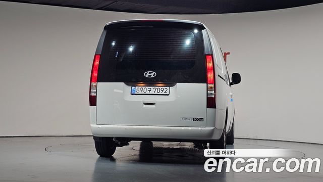 Hyundai Staria из Кореи Encar