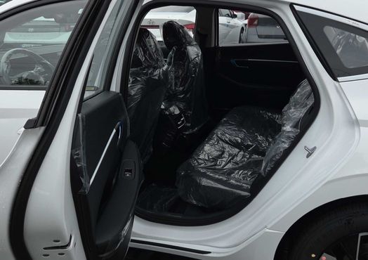 Hyundai Sonata 2.0 S — пробег 1 км — фото 4 из 5