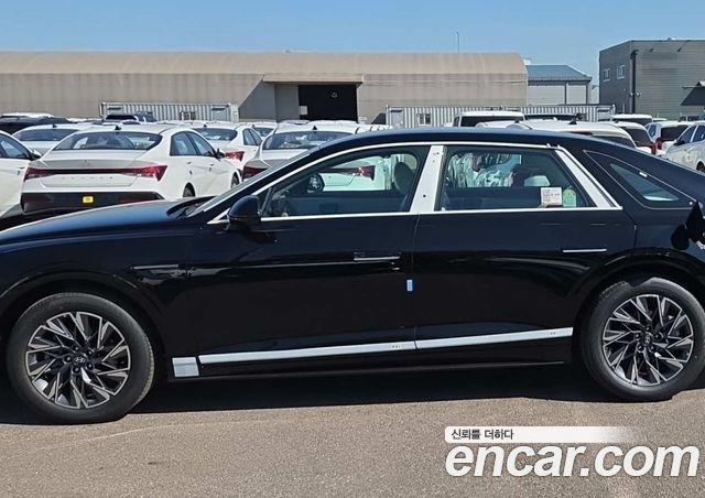 Hyundai Grandeur 2.5 Gasoline  2WD Premium — пробег 1 км — фото 2 из 5