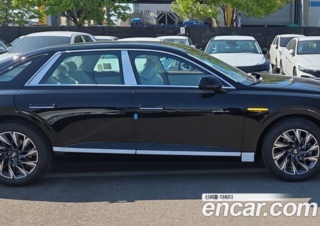 Hyundai Grandeur 2.5 Gasoline  2WD Premium — пробег 1 км — фото 5 из 5