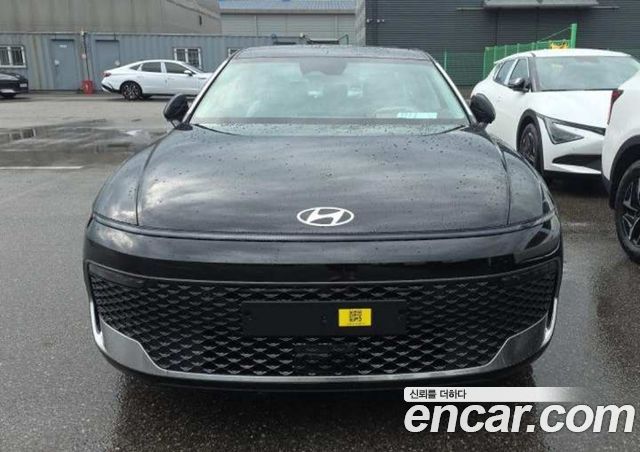 Hyundai Grandeur Premium — пробег 1 км — фото 1 из 5