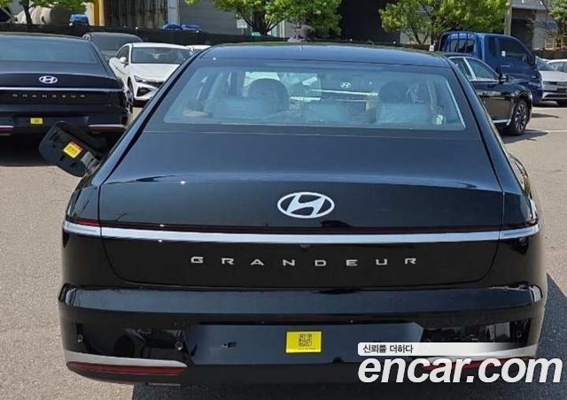 Hyundai Grandeur 2.5 Gasoline  2WD Premium — пробег 1 км — фото 3 из 5