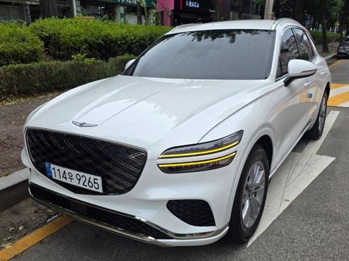 Genesis GV70 2.5T Gasoline 2WD — пробег 2 181 км — фото 1 из 5