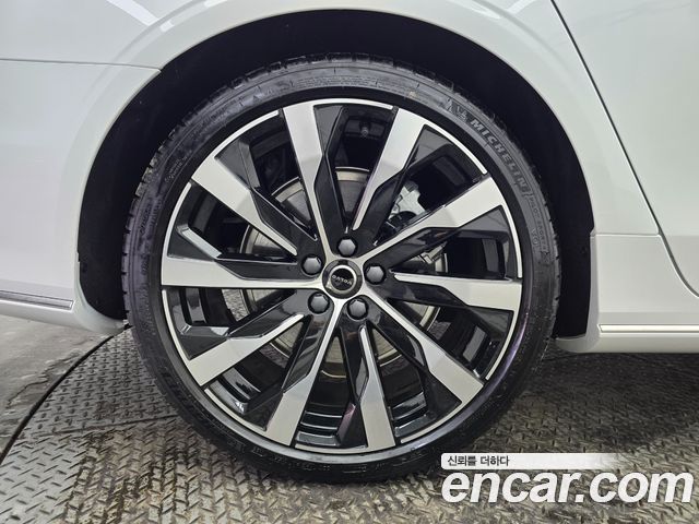 Volvo S90 B5 Ultra Bright Air sus — пробег 2 195 км — фото 5 из 5