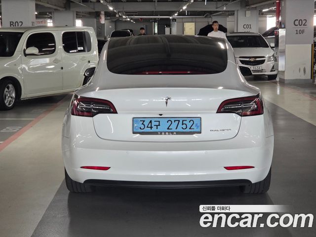 Tesla Model 3 Long Range AWD — пробег 95 635 км — фото 5 из 5
