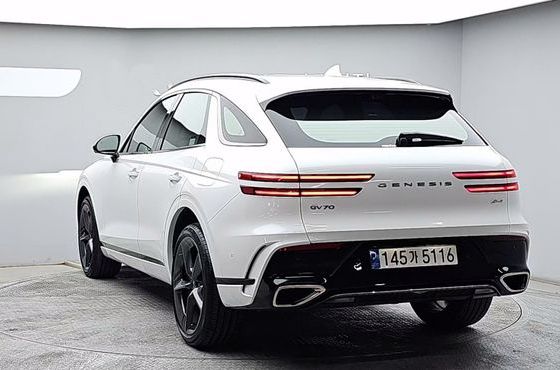 Genesis GV70 2.5T Gasoline AWD — пробег 25 182 км — фото 2 из 5