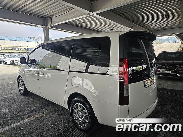 Hyundai Staria из Кореи Encar