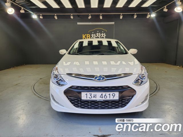 Hyundai Sonata 2.0 Premier — пробег 183 154 км — фото 1 из 5