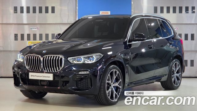 BMW X5 xDrive 45e M Sport — пробег 105 657 км — фото 1 из 5