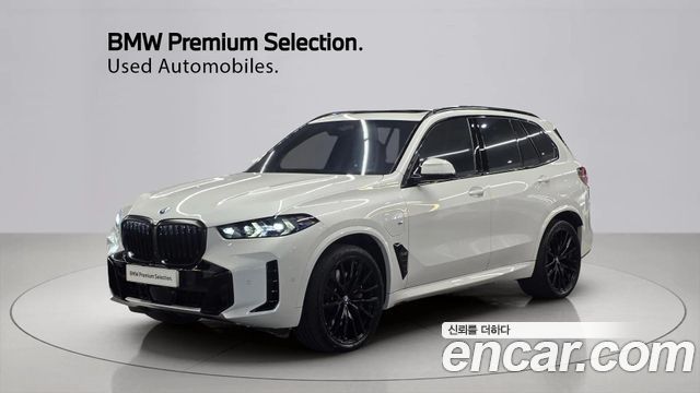 BMW X5 xDrive 50e M Sport — пробег 27 521 км — фото 1 из 5