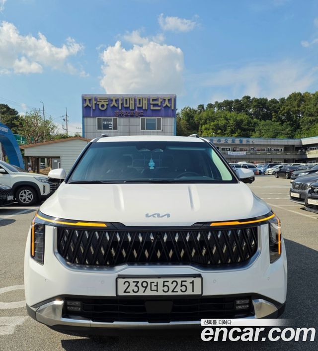 Kia Carnival Diesel 9-Seater Signature — пробег 22 984 км — фото 3 из 5