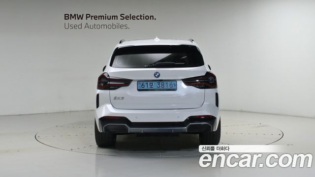 BMW iX3 M Sports — пробег 27 545 км — фото 4 из 5