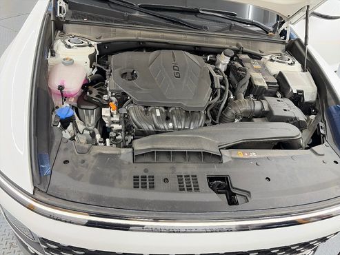 Hyundai Grandeur 2,5 Gasoline 2WD Premium — пробег 17 500 км — фото 5 из 5