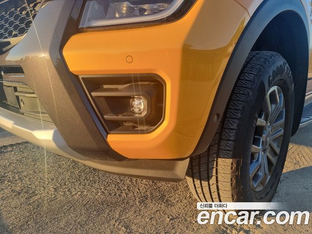 Ford Ranger 2.0 Wildtrack — пробег 10 739 км — фото 3 из 5