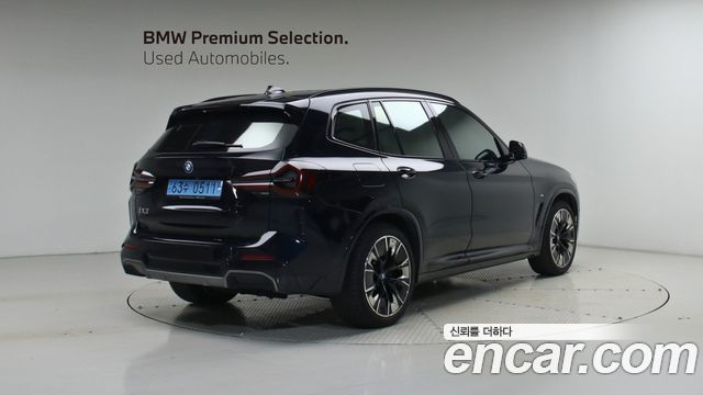 BMW iX3 M Sports — пробег 88 460 км — фото 2 из 5