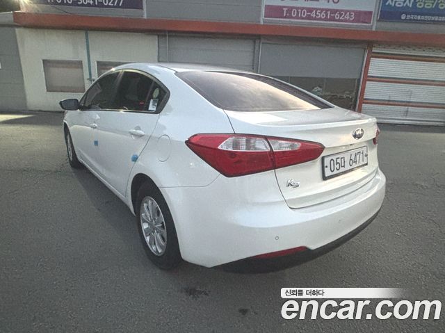 Kia K3 Deluxe — пробег 145 000 км — фото 3 из 5