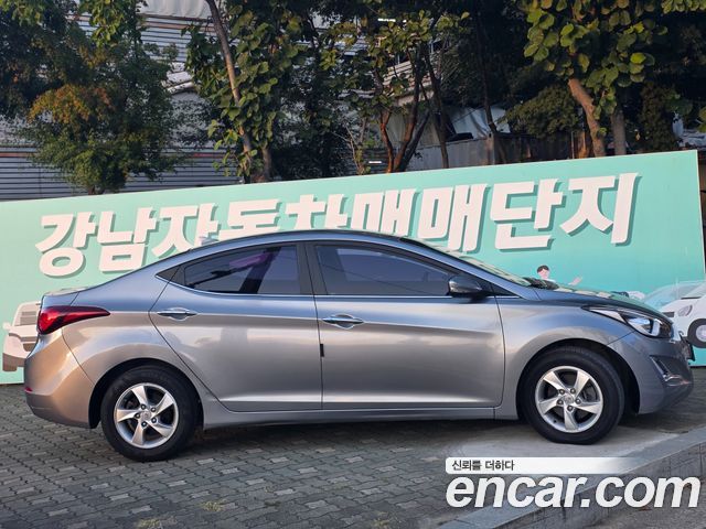 Hyundai AVANTE 1.6 GDi Smart Standard — пробег 189 647 км — фото 5 из 5