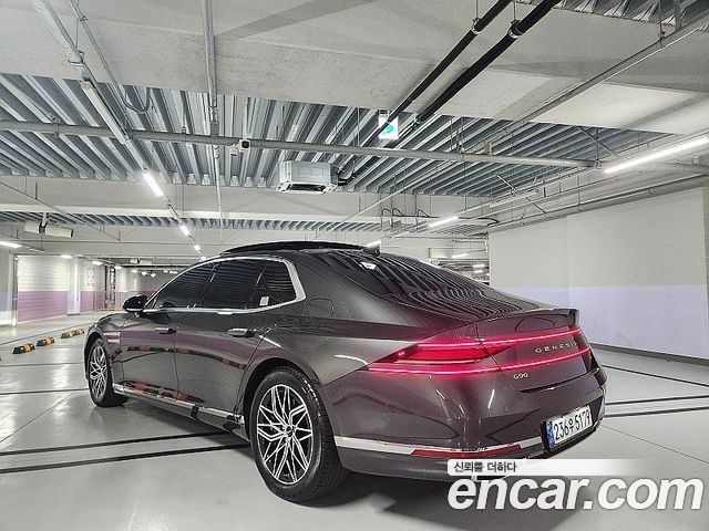Genesis G90 из Кореи Encar