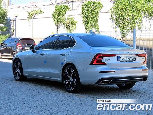 Volvo S60 B5 Inscription — пробег 45 872 км — фото 2 из 5